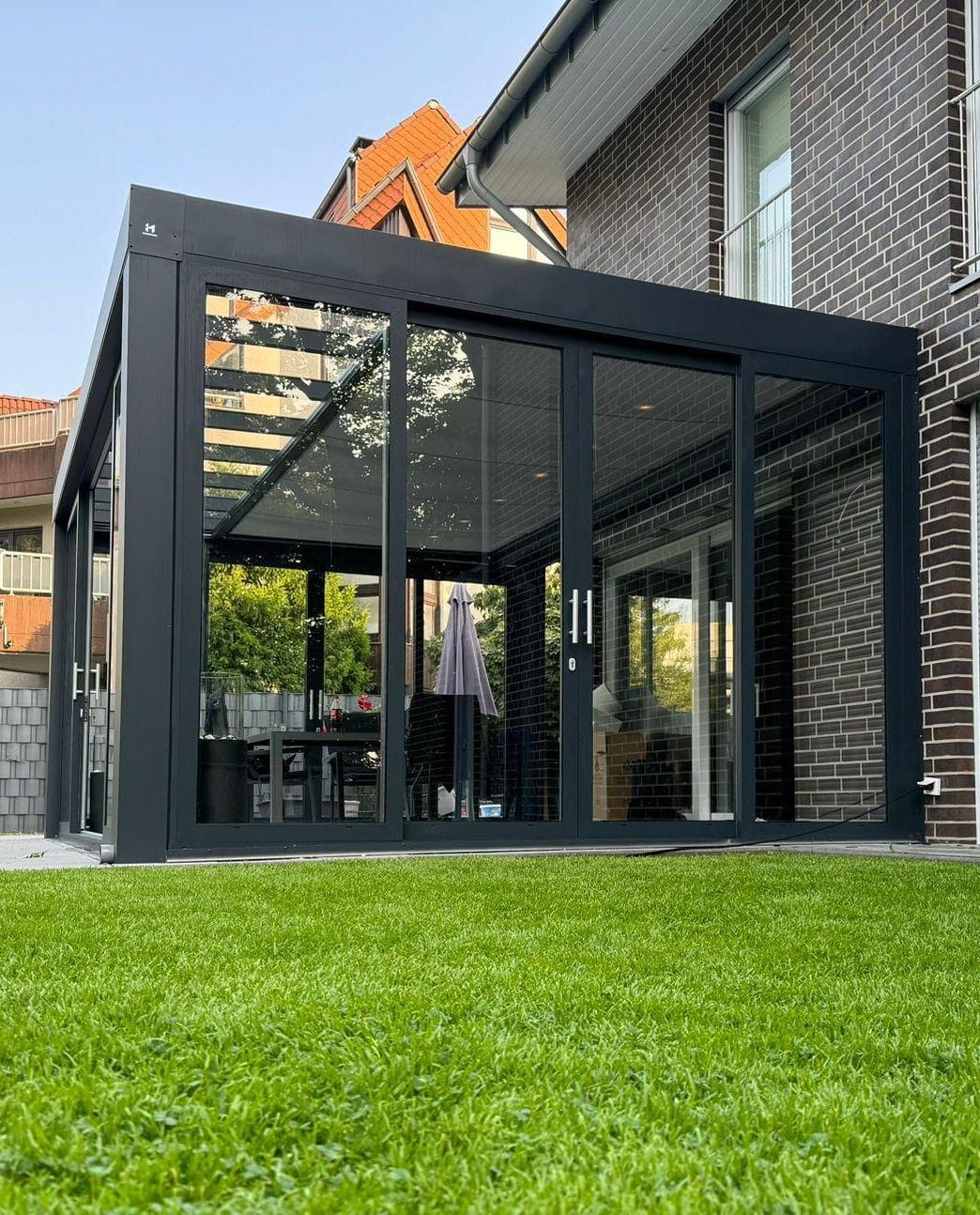 Zadaszenie Tarasu CUBE – Luksus w Kubistycznej Formie