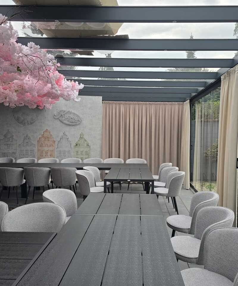 Gotowy projekt tarasu z aluminiową zabudową i przeszkleniami Poznań
